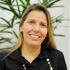 Debora Guimarães
